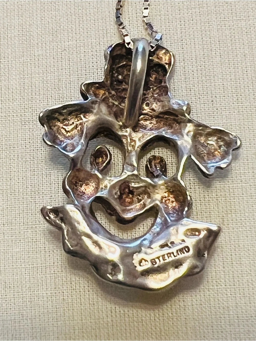 VINTAGE CLOWN CUT OUT SMILING DIAMOND CUT STERLING SILVER 925 PENDANT/NECKLACE